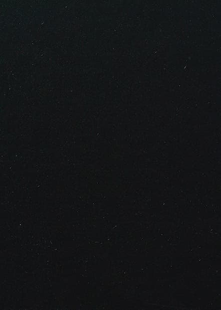 Uni Walton · 03