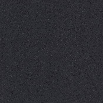 IQ One · 03